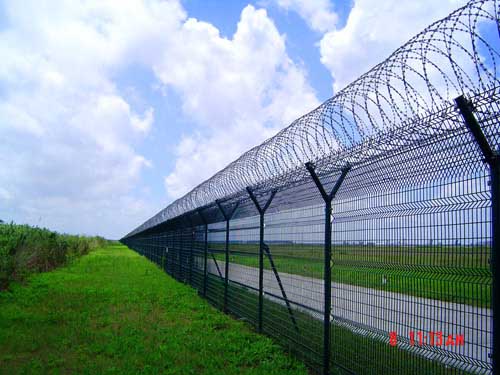 機(jī)場護(hù)欄 機(jī)場護(hù)欄