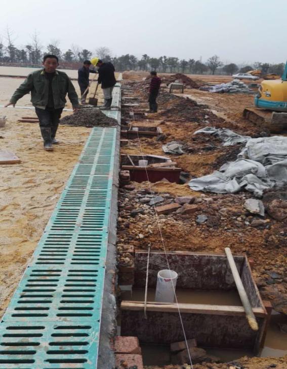 �w����(ch��ng)���ھW(w��ng)���b