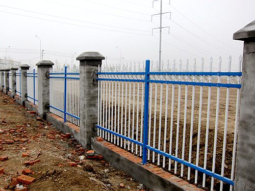 鋅鋼圍墻護(hù)欄 鋅鋼圍墻護(hù)欄