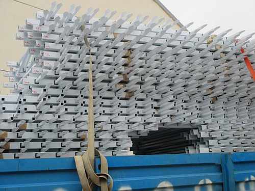 白色鋅鋼護(hù)欄 白色鋅鋼護(hù)欄